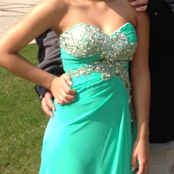 Prom/ formal - Picture 3 of 3